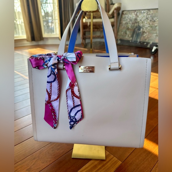 Kate Spade Arbour Hill Kyra tote bag in cream and blue with detachable crossbody - Picture 3 of 13